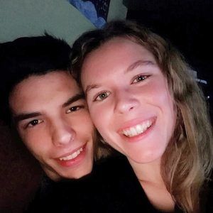 Meet your Posher, Paris